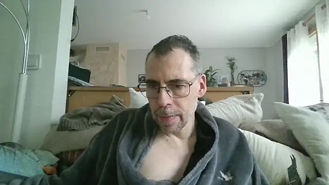 ptitcanard60600 online show from February 2026 03:54:02 PM