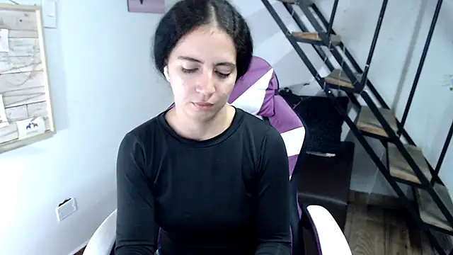 samantha baby  online show from November 2025 08:31:01 PM