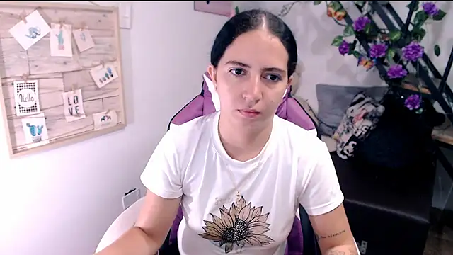 Snapshot of samantha_baby_ chatting on May 2026 04:12:01 PM samantha baby online show from May 2026 04:12:01 PM