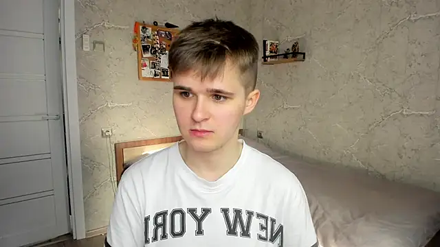 Mark Bearcub online show from July 2026 04:47:01 AM