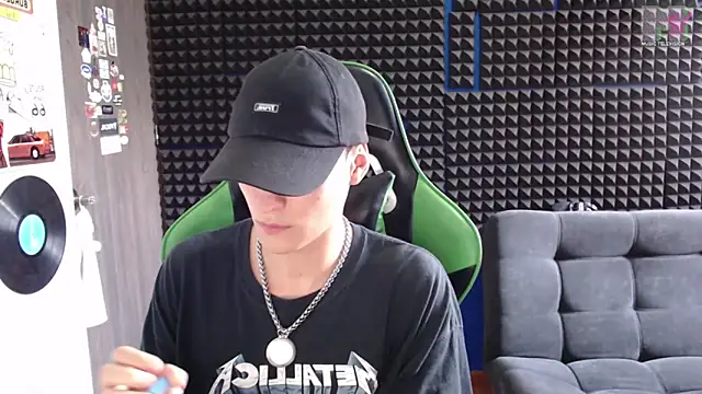 Curly Angel24 online show from December 2025 10:03:01 PM