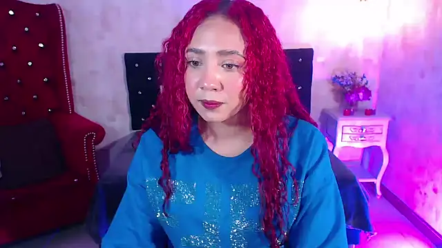 Snapshot of IsabelaLatina chatting on July 2026 02:26:02 AM IsabelaLatina online show from July 2026 02:26:02 AM