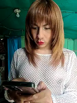 Evehampy online show from December 2024 06:39:02 PM