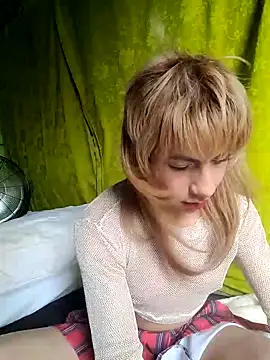 Evehampy online show from October 2025 07:34:02 PM