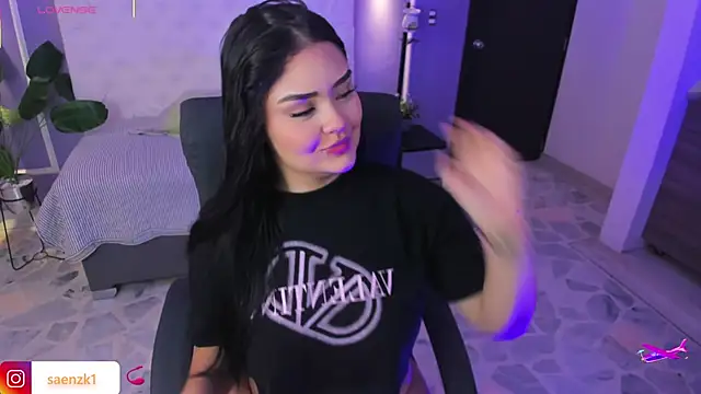 martinasaez online show from May 2026 12:42:01 PM