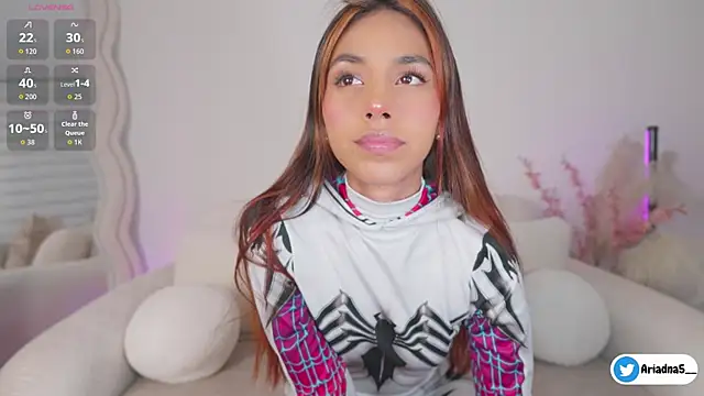 Snapshot of Ariadna5 chatting on January 2026 09:39:02 PM Ariadna5 online show from January 2026 09:39:02 PM