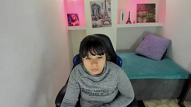 Snapshot of Charis_21 chatting on September 2025 03:30:02 AM Charis 21 online show from September 2025 03:30:02 AM