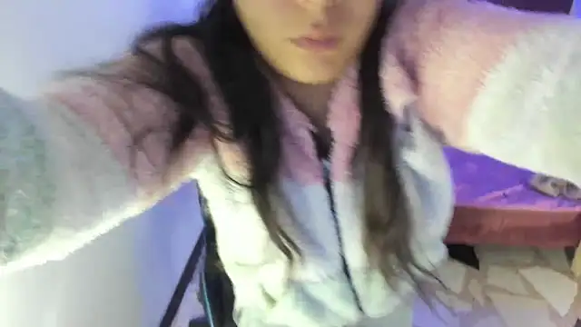 Snapshot of Charis_21 chatting on October 2025 03:09:01 AM Charis 21 online show from October 2025 03:09:01 AM