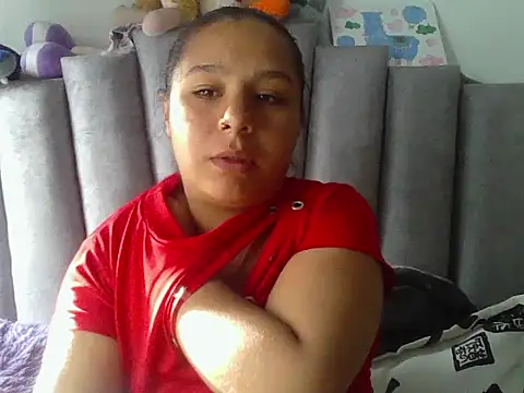 Snapshot of Charis_21 chatting on May 2026 09:21:02 PM Charis 21 online show from May 2026 09:21:02 PM