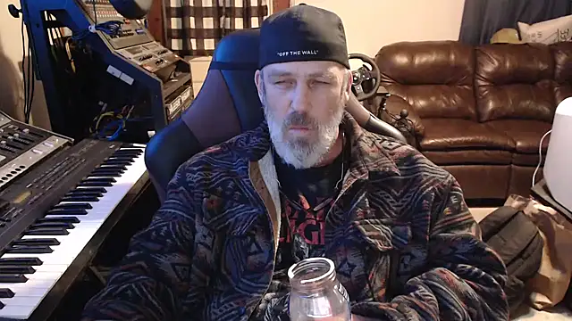 Snapshot of jimdacbin420 chatting on December 2024 05:07:01 AM jimdacbin420 online show from December 2024 05:07:01 AM