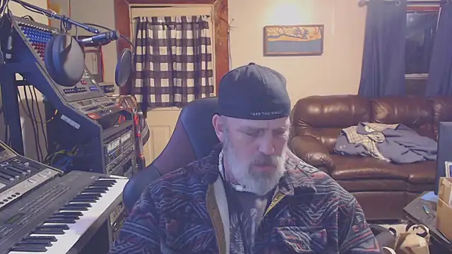 Snapshot of jimdacbin420 chatting on February 2025 01:29:02 AM jimdacbin420 online show from February 2025 01:29:02 AM