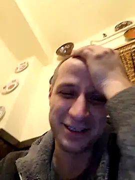 Snapshot of popperspair chatting on March 2025 10:38:02 PM popperspair online show from March 2025 10:38:02 PM