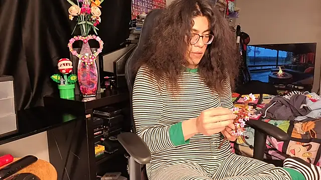 ShinyCherub online show from February 2025 12:25:02 PM