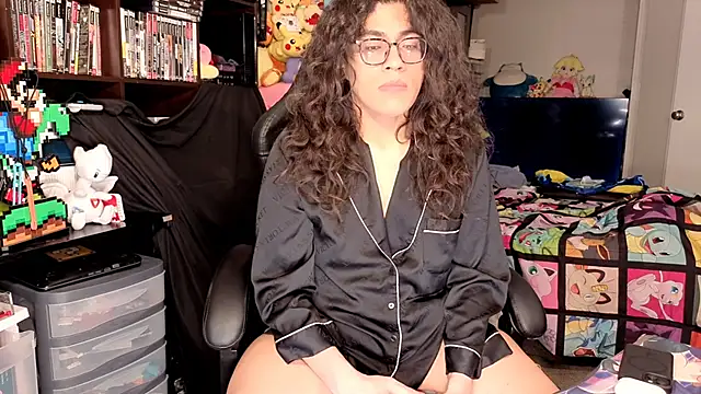 ShinyCherub online show from March 2026 07:57:02 PM