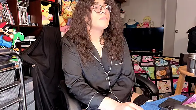 ShinyCherub online show from May 2026 04:54:01 AM
