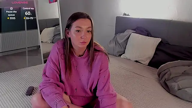 Snapshot of LirikaXox chatting on February 2025 07:52:01 PM LirikaXox online show from February 2025 07:52:01 PM