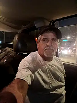 Snapshot of TTolbert chatting on February 2025 01:55:01 AM TTolbert online show from February 2025 01:55:01 AM