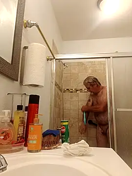 Snapshot of TTolbert chatting on September 2025 04:45:02 AM TTolbert online show from September 2025 04:45:02 AM