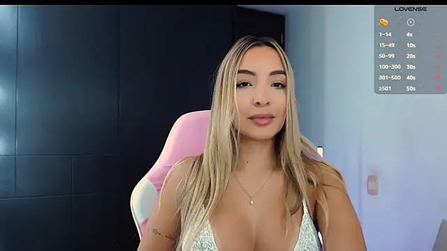 Snapshot of im_grecia chatting on October 2025 07:03:02 PM im grecia online show from October 2025 07:03:02 PM