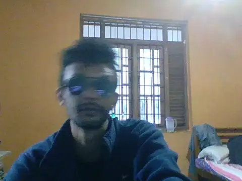 Rusiru32 online show from December 2025 12:48:02 AM