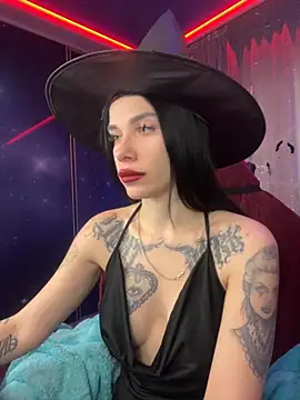 Snapshot of Queen_of_pain chatting on October 2025 07:31:01 AM Queen of pain online show from October 2025 07:31:01 AM