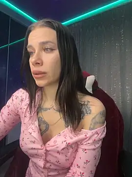 Queen of pain online show from November 2025 06:08:01 AM