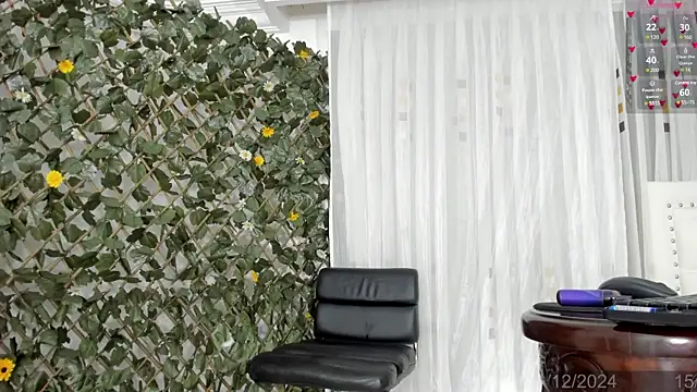 BunnyHotsx online show from December 2024 01:24:01 AM