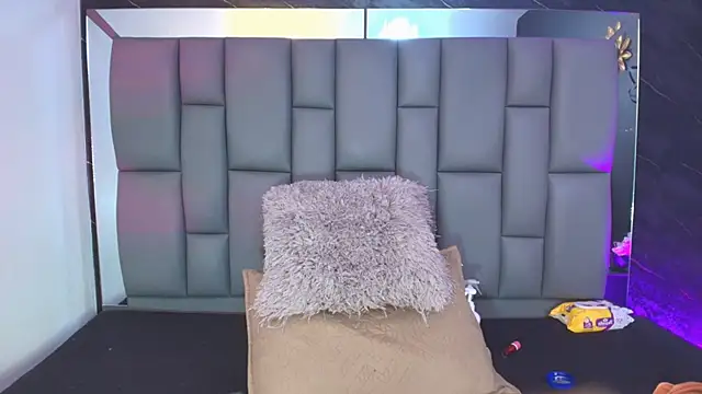  MiaBrown  online show from November 2025 12:09:02 PM