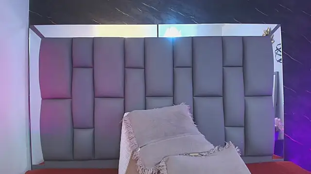  MiaBrown  online show from February 2026 12:12:01 PM