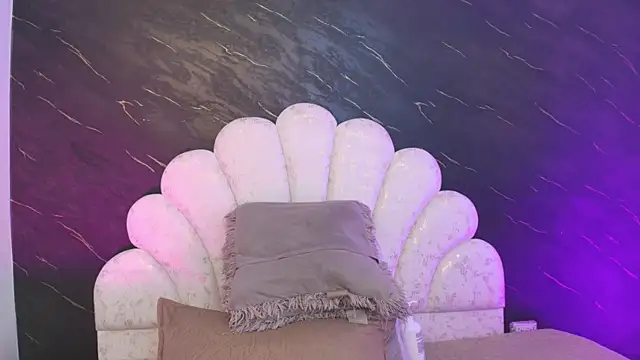  MiaBrown  online show from March 2026 12:09:01 PM