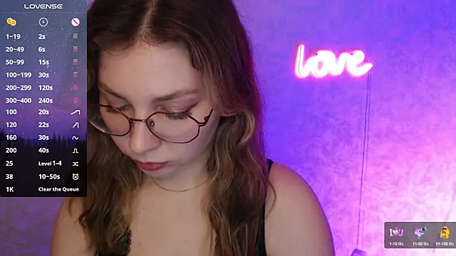 Leah Reed online show from March 2025 01:34:02 PM