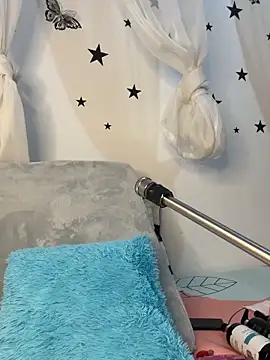 Aleja DANS online show from October 2025 01:43:02 PM