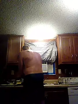 ClydeCan409 online show from April 2026 06:38:02 AM