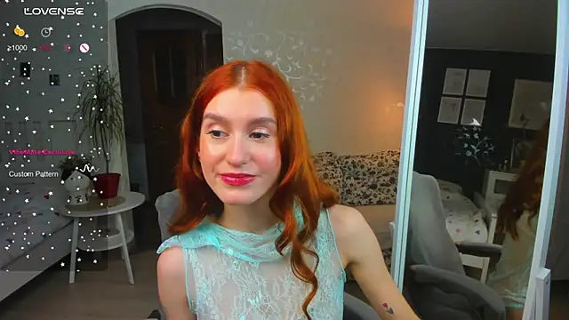 Snapshot of Sally_Biscuit chatting on October 2025 12:30:01 PM Sally Biscuit online show from October 2025 12:30:01 PM