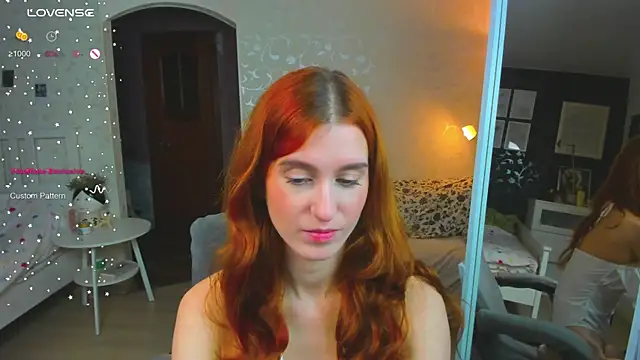 Snapshot of Sally_Biscuit chatting on November 2025 12:30:01 PM Sally Biscuit online show from November 2025 12:30:01 PM