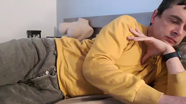 freddy0222222 online show from March 2026 12:23:02 PM