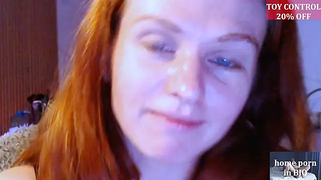 Snapshot of Cassie_Wild chatting on September 2025 01:47:01 PM Cassie Wild online show from September 2025 01:47:01 PM