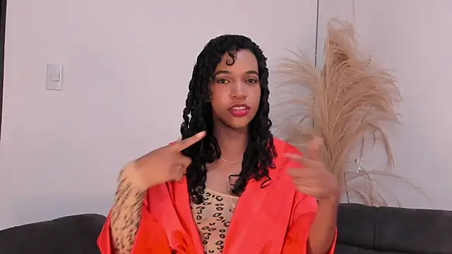 Snapshot of Tina_Rouse2 chatting on July 2026 11:35:02 PM Tina Rouse2 online show from July 2026 11:35:02 PM