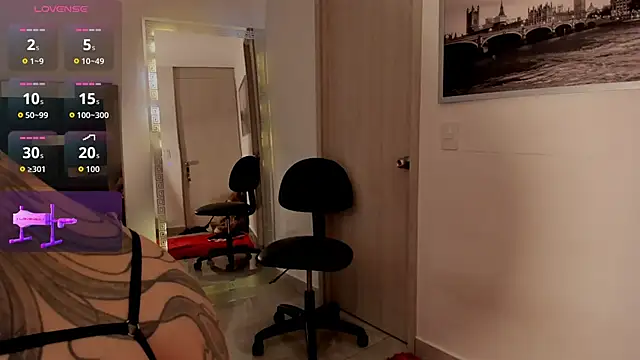 Snapshot of daiila_jonnes chatting on November 2025 05:24:02 PM daiila jonnes online show from November 2025 05:24:02 PM