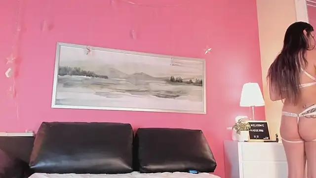 Tiffanysurez  online show from February 2025 08:05:02 PM