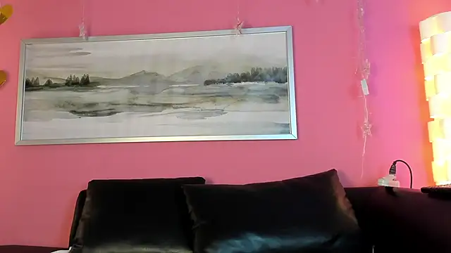 Tiffanysurez  online show from September 2025 08:09:01 PM