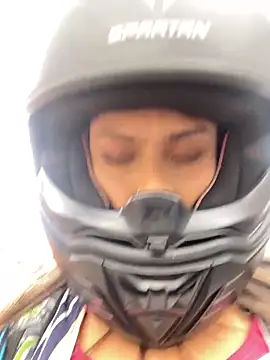 Tiffanysurez  online show from January 2026 08:18:02 PM