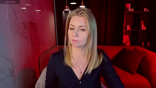 Annie Light online show from December 2024 08:52:02 AM