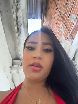 Snapshot of Luisa_Fernandaa chatting on May 2026 09:10:02 PM Luisa Fernandaa online show from May 2026 09:10:02 PM