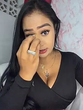 Snapshot of Luisa_Fernandaa chatting on May 2026 10:11:02 PM Luisa Fernandaa online show from May 2026 10:11:02 PM