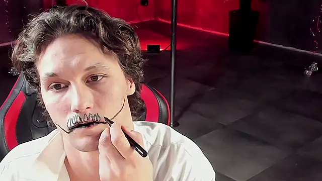 dirty-boss online show from January 2025 01:52:01 AM