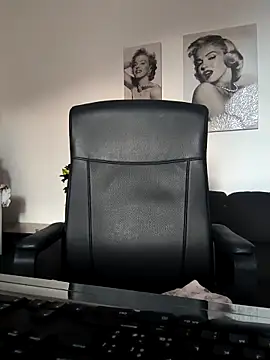 Ladykaos online show from September 2025 03:39:02 PM