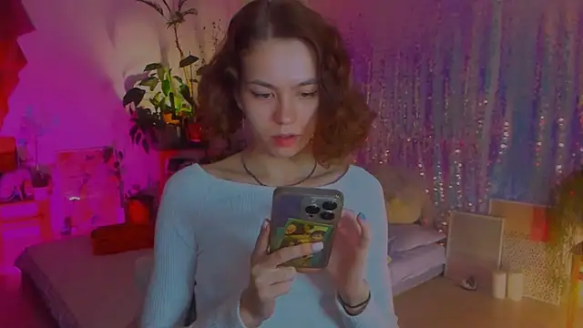 poli   online show from February 2025 09:56:01 PM