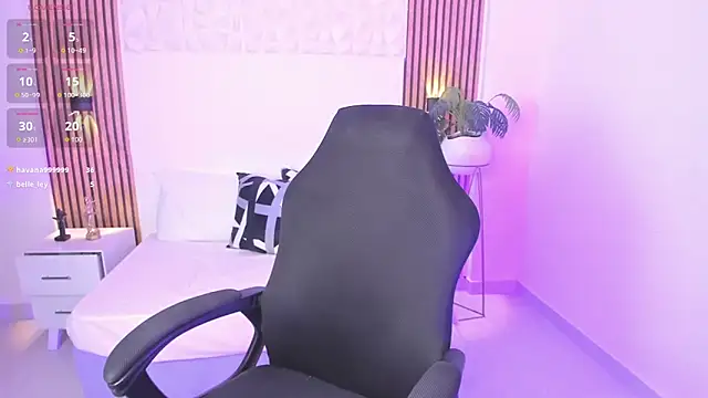 valeria acosta  online show from September 2025 07:24:02 AM