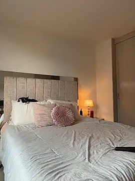 Im Valentina online show from April 2026 09:12:01 PM